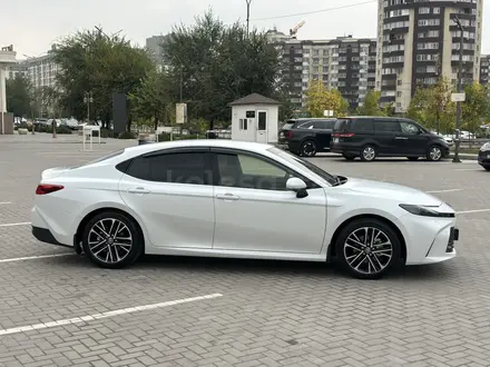 Toyota Camry 2025 года за 25 500 000 тг. в Алматы – фото 10