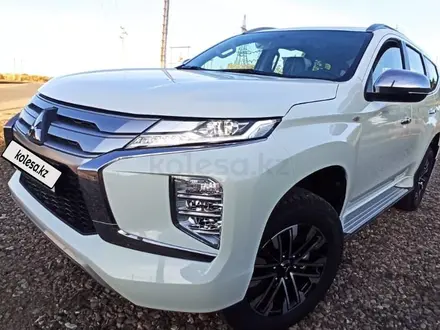 Mitsubishi Montero Sport 2022 года за 18 200 000 тг. в Тараз – фото 2