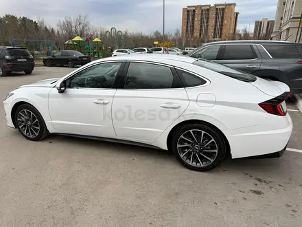 Hyundai Sonata 2023 года за 13 000 000 тг. в Караганда – фото 5