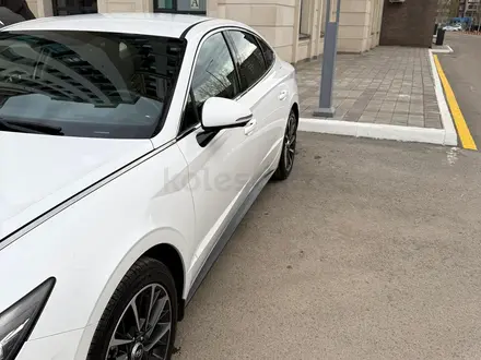 Hyundai Sonata 2023 года за 13 000 000 тг. в Караганда – фото 7