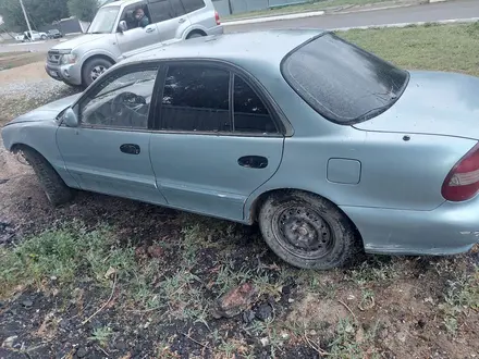 Hyundai Sonata 1996 года за 500 000 тг. в Балхаш – фото 4