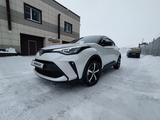 Toyota C-HR 2022 годаfor17 000 000 тг. в Усть-Каменогорск – фото 4