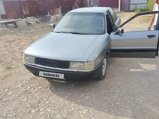 Audi 80
