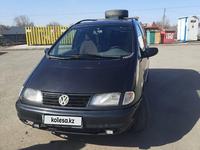 Volkswagen Sharan 1997 года за 2 450 000 тг. в Аксай