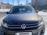 Volkswagen Tiguan 2015 года за 6 500 000 тг. в Астана – фото 4