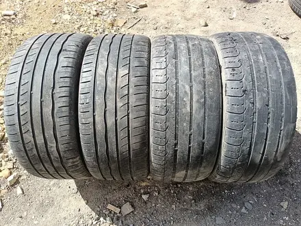 Шины 245/40 R18 — "RoadX" (Китай), летние. Две шины в отличном со за 80 000 тг. в Астана