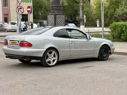 Mercedes-Benz CLK 200 1998 годаүшін2 800 000 тг. в Караганда – фото 13