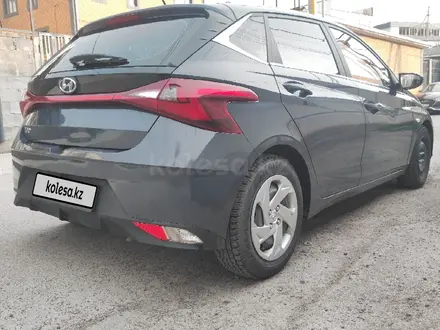 Hyundai i20 2023 года за 5 600 000 тг. в Алматы – фото 12