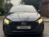 Hyundai i20 2023 года за 5 400 000 тг. в Алматы – фото 2