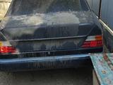Mercedes-Benz E 230 1990 годаfor850 000 тг. в Кызылорда – фото 3
