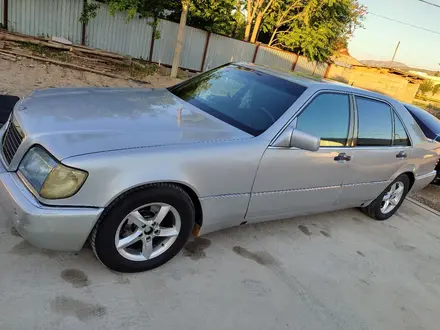 Mercedes-Benz S 300 1992 года за 2 800 000 тг. в Састобе – фото 2