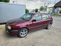 Volkswagen Golf 1993 годаfor1 250 000 тг. в Шымкент