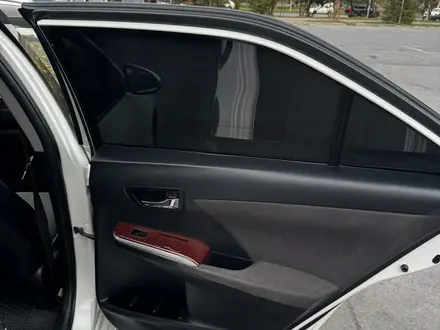 Toyota Camry 2013 года за 7 350 000 тг. в Алматы – фото 19