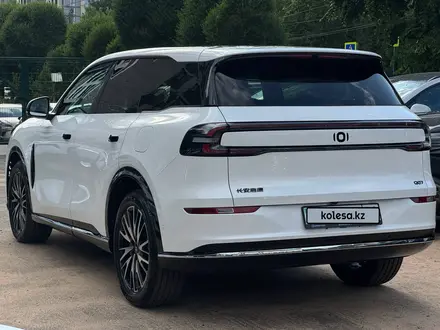 Changan Qiyuan Q07 2025 года за 12 700 000 тг. в Алматы – фото 3