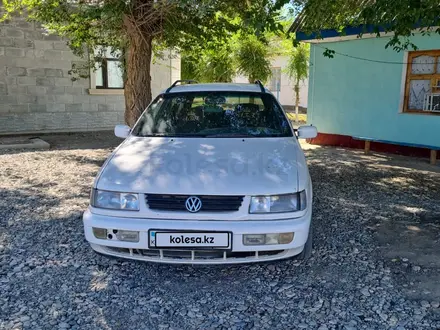 Volkswagen Passat 1994 года за 1 800 000 тг. в Шымкент – фото 10