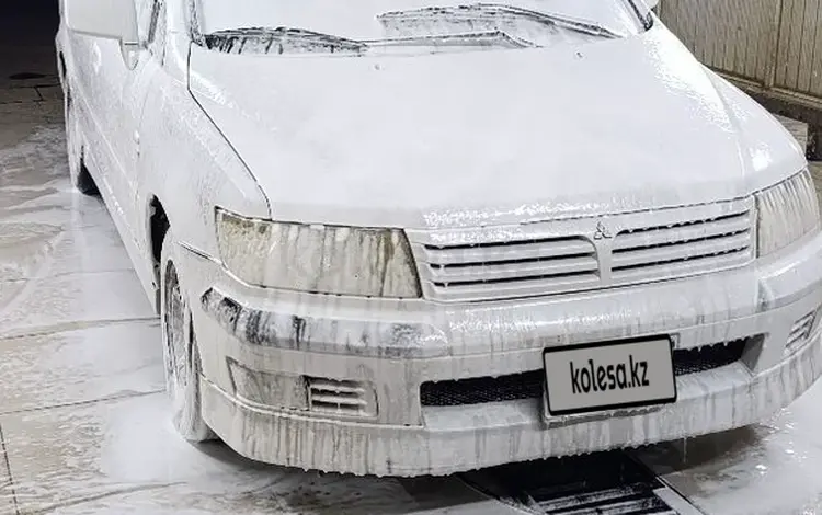 Mitsubishi Chariot 2000 года за 1 900 001 тг. в Мангистау