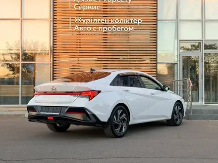 Hyundai Elantra 2023 года за 8 990 000 тг. в Актау – фото 18