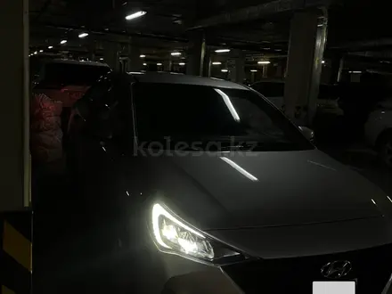 Hyundai Accent 2020 года за 7 750 000 тг. в Астана – фото 6