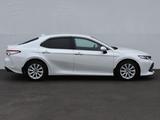 Toyota Camry Prestige 2019 года за 11 350 000 тг. в Атырау – фото 4