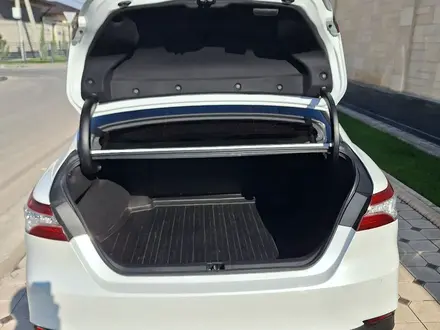 Toyota Camry 2019 года за 12 700 000 тг. в Шымкент – фото 5
