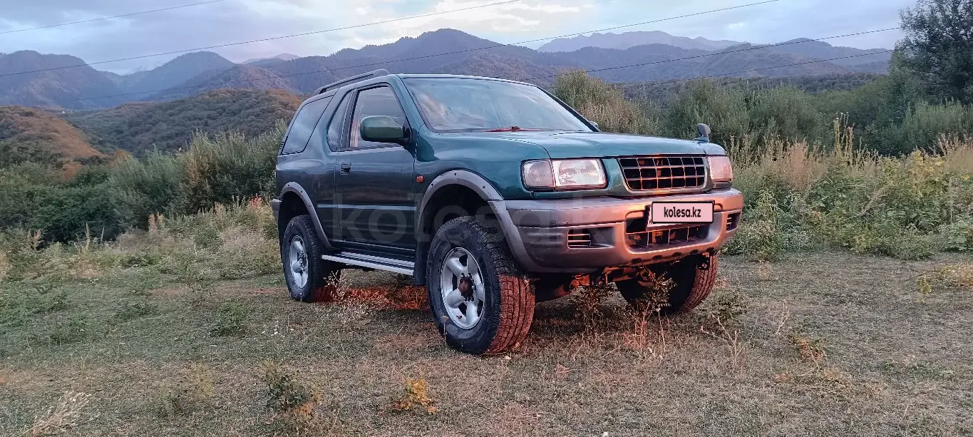 Isuzu MU, 1999