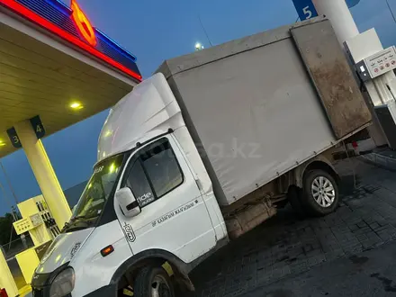ГАЗ ГАЗель 2006 года за 3 200 000 тг. в Уральск – фото 2