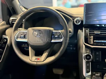 Toyota Land Cruiser GR Sport 2026 года за 67 480 000 тг. в Караганда – фото 13