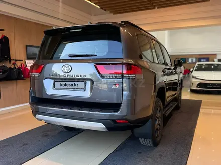 Toyota Land Cruiser GR Sport 2026 года за 67 480 000 тг. в Караганда – фото 6
