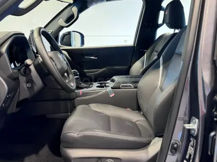 Toyota Land Cruiser GR Sport 2026 года за 67 480 000 тг. в Караганда – фото 10