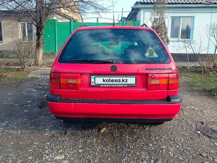 Volkswagen Passat 1995 года за 2 850 000 тг. в Тараз – фото 5