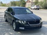 Skoda Superb 2010 года за 3 000 000 тг. в Кызылорда – фото 2