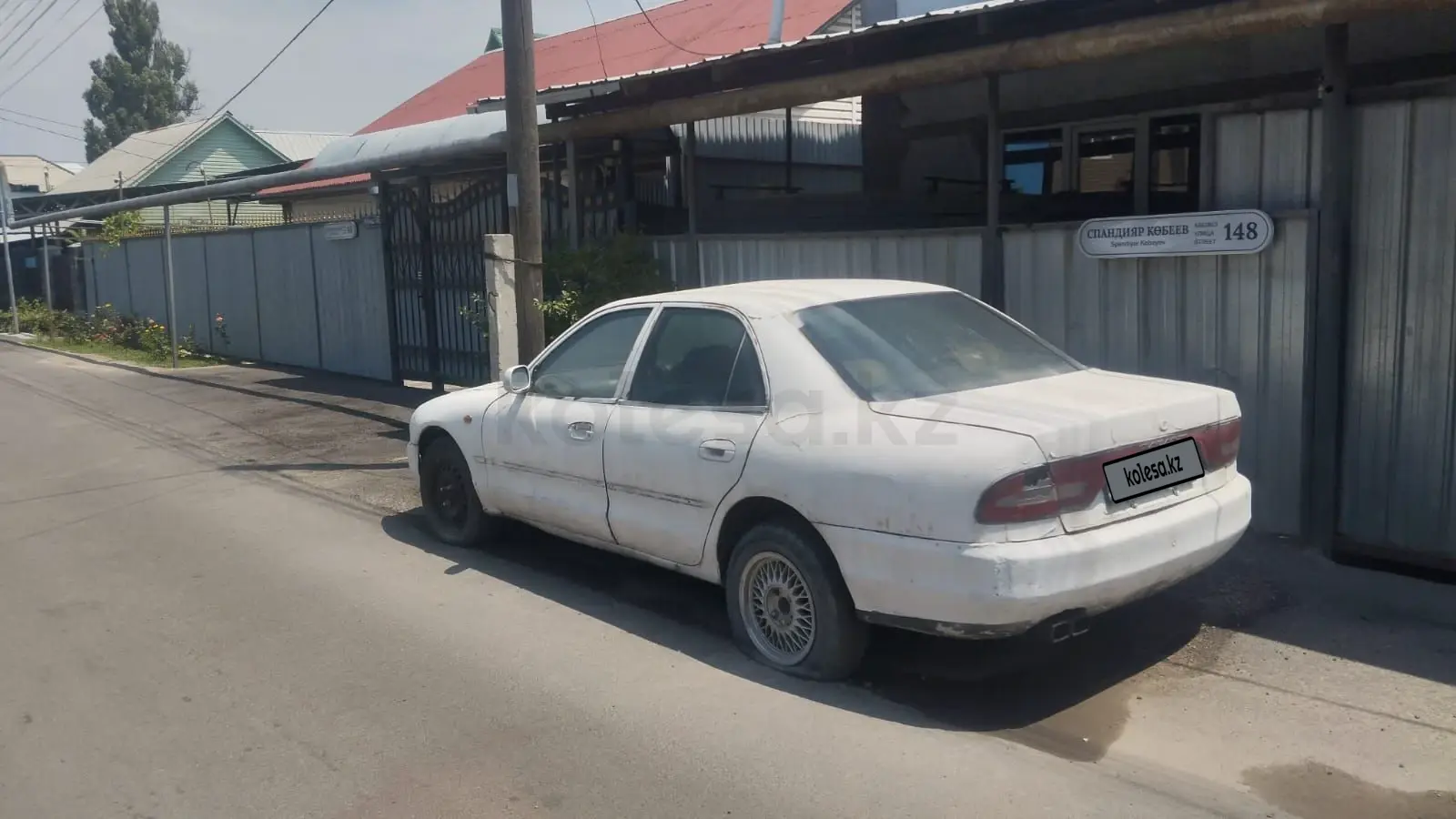 Mitsubishi Galant, 1995