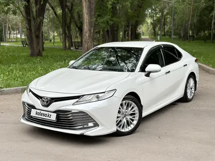 Toyota Camry 2020 года за 14 777 777 тг. в Алматы – фото 26