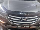 Hyundai Santa Fe 2017 года за 6 500 000 тг. в Актобе – фото 2