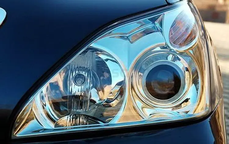 Стекла фар lexsus RX300 — за 17 500 тг. в Астана