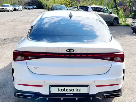 Kia K5 2021 года за 12 700 000 тг. в Алматы – фото 6