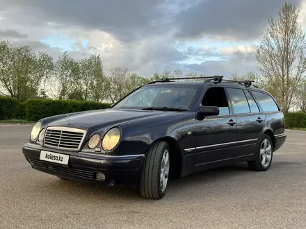 Mercedes-Benz E 320 1998 года за 2 500 000 тг. в Астана – фото 5