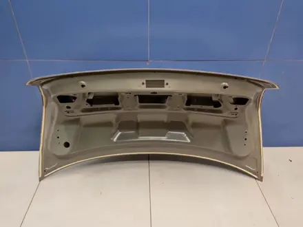 Крышка багажника на Volkswagen за 50 000 тг. в Алматы – фото 3