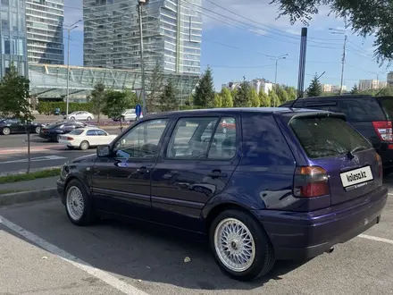 Volkswagen Golf 1997 года за 2 985 244 тг. в Алматы – фото 7