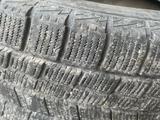 Хаилюкс зимный шина за 10 000 тг. в Шымкент