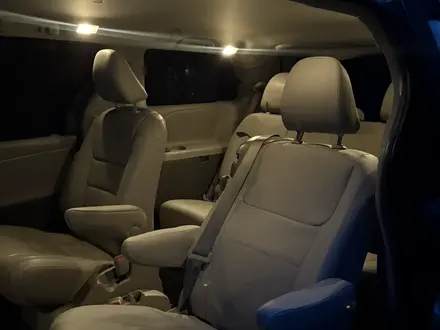 Toyota Sienna 2014 года за 13 800 000 тг. в Алматы – фото 12