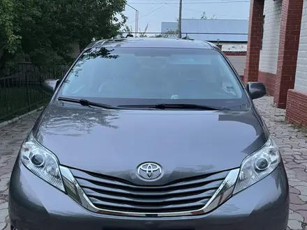 Toyota Sienna 2014 года за 13 800 000 тг. в Алматы – фото 2