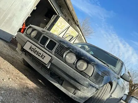 BMW 520 1993 года за 1 100 000 тг. в Тараз