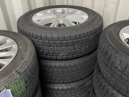 Bridgestone 245 45 18 Зима липучка оригинал из Японии за 180 000 тг. в Алматы – фото 13