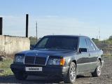 Mercedes-Benz E 230 1992 годаfor1 250 000 тг. в Караганда
