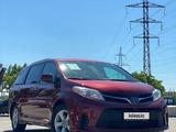 Toyota Sienna 2018 годаүшін14 500 000 тг. в Алматы