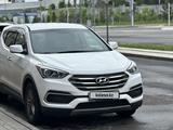 Hyundai Santa Fe 2018 года за 11 500 000 тг. в Астана