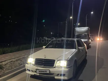 Mercedes-Benz S 320 1997 года за 3 500 000 тг. в Алматы