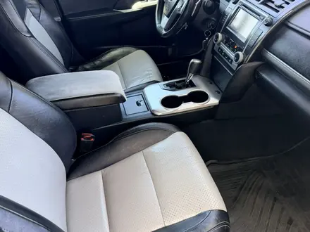 Toyota Camry 2014 года за 6 800 000 тг. в Алматы – фото 8