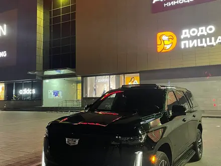 Cadillac Escalade 2021 года за 55 000 000 тг. в Астана